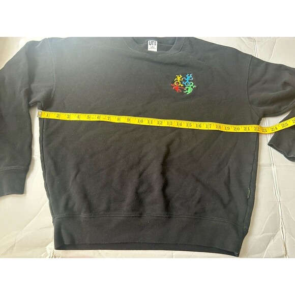 Keith Haring X Uniqlo CrewNeck Sweatshirt Size M - Picture 6 of 7